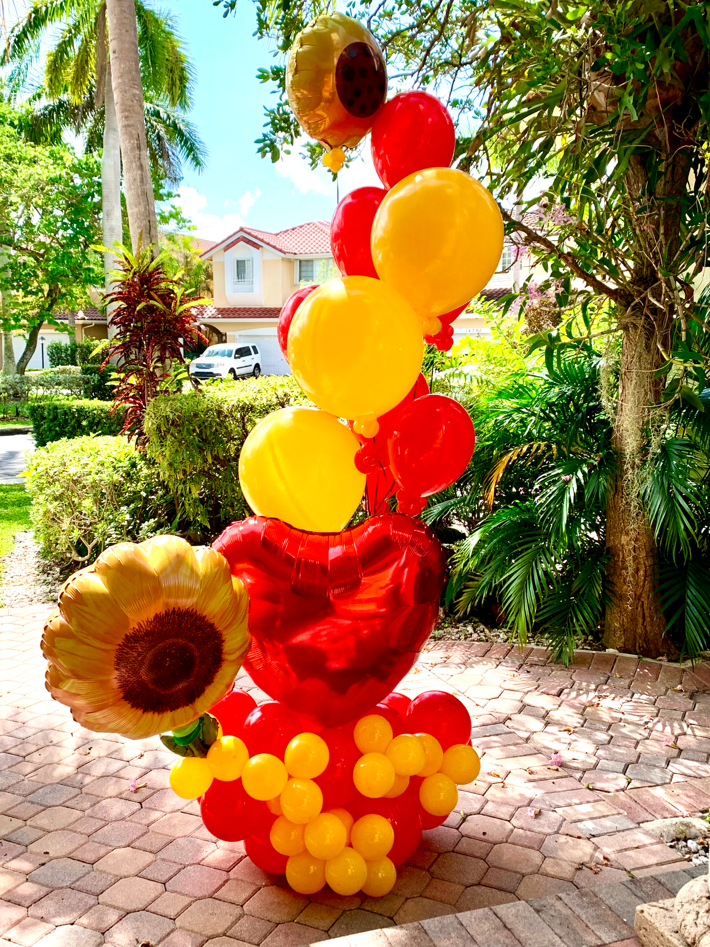 Sunflower Balloon Bouquet